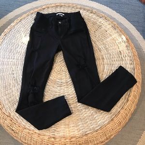 Good American Black Maternity Skinny Jeans